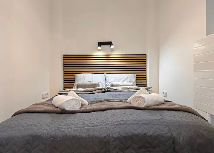 Quiet & Stylish Self Check-In Old Town 3Min From Main Station D-s